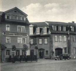 Gasthaus zum weißen Schwan mit Blick auf das Goethehaus