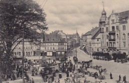 Ansicht des Marktes um 1900