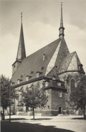 Blick auf die Herderkirche um 1930.