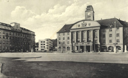 Blick auf das Rathaus, um 1935