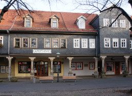 Die Apotheke unter der Galerie heute