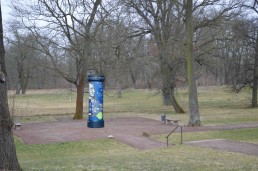 Jean Paul Litfaßsäule im Wielandgut