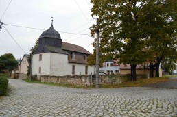 Blick auf die Kirche