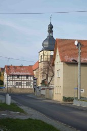 Großmehlra, Blick auf die Kirche