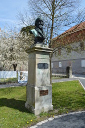 Otto-Ludwig-Denkmal
