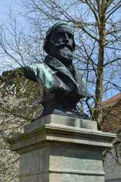 Otto-Ludwig-Denkmal