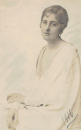 Maria von Gneisenau, 1916