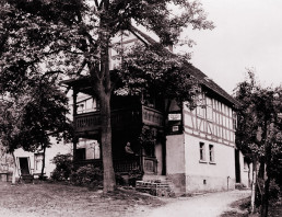 Das Tautenburger Nietzsche-Haus um 1900