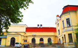 Schauspielhaus im Klostergang 4, Erfurt