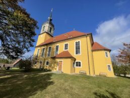 Röhrsdorf, Kirche